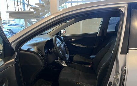 Toyota Corolla, 2011 год, 836 000 рублей, 14 фотография