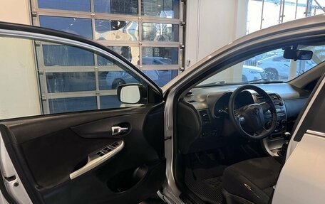 Toyota Corolla, 2011 год, 836 000 рублей, 16 фотография