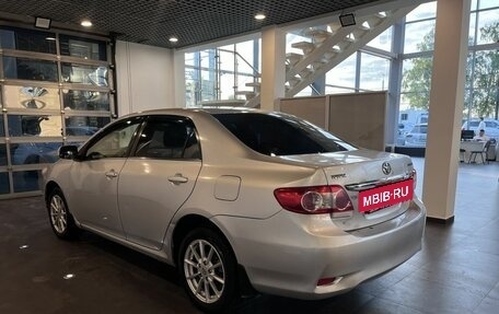 Toyota Corolla, 2011 год, 836 000 рублей, 5 фотография