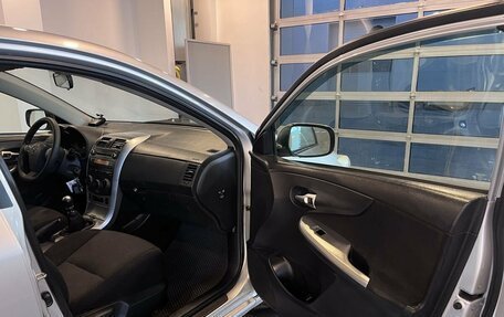Toyota Corolla, 2011 год, 836 000 рублей, 22 фотография