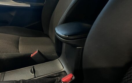 Toyota Corolla, 2011 год, 836 000 рублей, 26 фотография