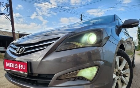 Hyundai Solaris II рестайлинг, 2015 год, 791 000 рублей, 1 фотография