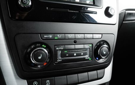 Skoda Yeti I рестайлинг, 2017 год, 1 499 000 рублей, 17 фотография