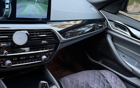 BMW 5 серия, 2018 год, 3 290 000 рублей, 11 фотография