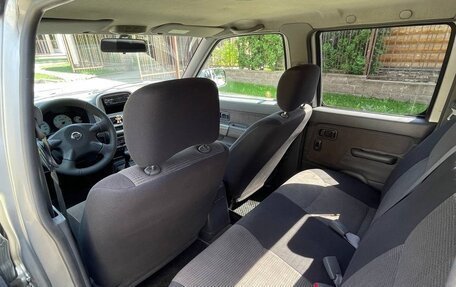Nissan NP300, 2012 год, 855 000 рублей, 9 фотография
