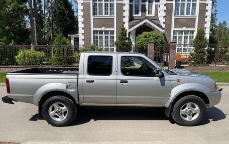 Nissan NP300, 2012 год, 855 000 рублей, 3 фотография