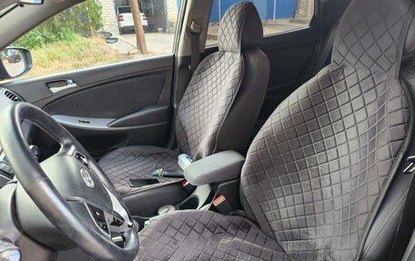 Hyundai Solaris II рестайлинг, 2015 год, 791 000 рублей, 7 фотография