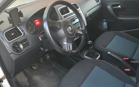 Volkswagen Polo VI (EU Market), 2013 год, 550 000 рублей, 5 фотография