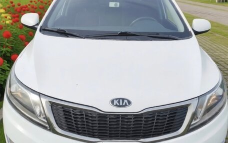 KIA Rio III рестайлинг, 2013 год, 370 000 рублей, 3 фотография