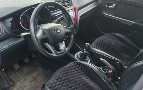 KIA Rio III рестайлинг, 2013 год, 370 000 рублей, 7 фотография
