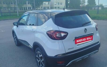 Renault Kaptur I рестайлинг, 2016 год, 1 030 000 рублей, 2 фотография
