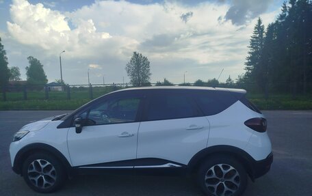 Renault Kaptur I рестайлинг, 2016 год, 1 030 000 рублей, 11 фотография
