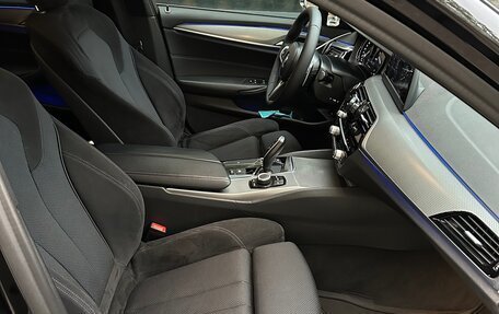BMW 5 серия, 2018 год, 2 750 000 рублей, 9 фотография