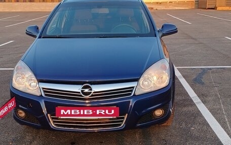 Opel Astra H, 2010 год, 530 000 рублей, 3 фотография