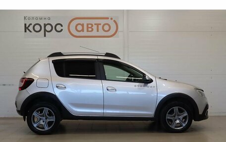 Renault Sandero II рестайлинг, 2019 год, 1 148 000 рублей, 4 фотография