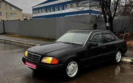 Mercedes-Benz C-Класс, 1994 год, 135 000 рублей, 1 фотография