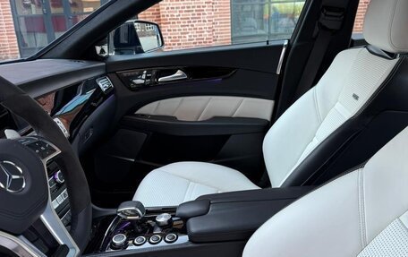 Mercedes-Benz CLS AMG, 2014 год, 4 100 000 рублей, 19 фотография