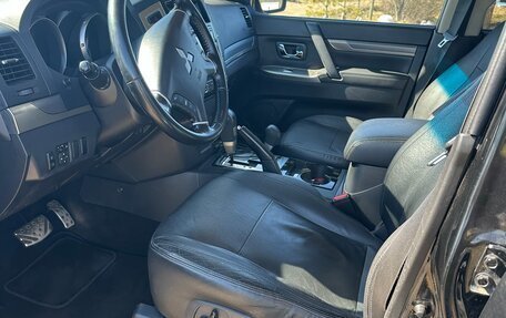 Mitsubishi Pajero IV, 2015 год, 2 200 000 рублей, 12 фотография