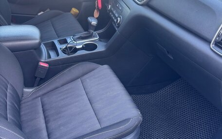KIA Sportage IV рестайлинг, 2019 год, 2 150 000 рублей, 6 фотография
