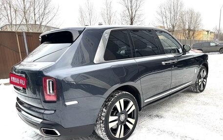Rolls-Royce Cullinan, 2019 год, 24 900 000 рублей, 10 фотография