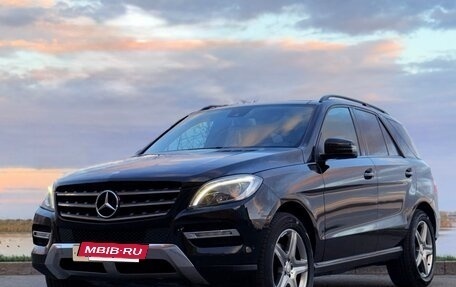 Mercedes-Benz M-Класс, 2012 год, 2 050 000 рублей, 3 фотография