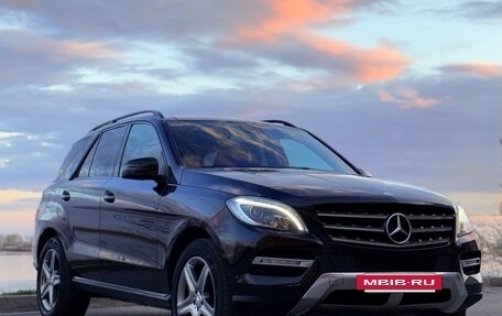 Mercedes-Benz M-Класс, 2012 год, 2 050 000 рублей, 4 фотография