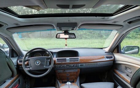 BMW 7 серия, 2003 год, 550 000 рублей, 13 фотография