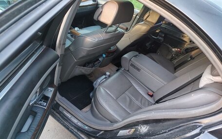 BMW 7 серия, 2003 год, 550 000 рублей, 14 фотография
