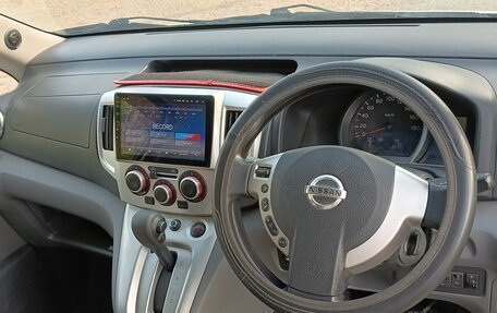 Nissan NV200, 2011 год, 1 550 000 рублей, 10 фотография