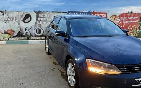 Volkswagen Jetta VI, 2012 год, 1 000 000 рублей, 15 фотография