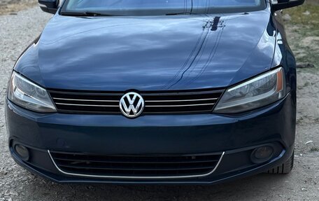 Volkswagen Jetta VI, 2012 год, 1 000 000 рублей, 11 фотография