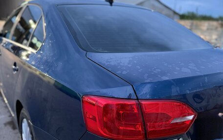 Volkswagen Jetta VI, 2012 год, 1 000 000 рублей, 18 фотография