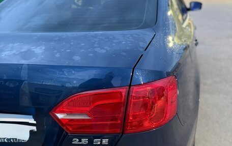 Volkswagen Jetta VI, 2012 год, 1 000 000 рублей, 19 фотография