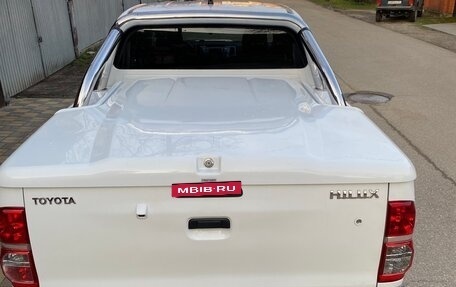 Toyota Hilux VII, 2013 год, 2 550 000 рублей, 9 фотография