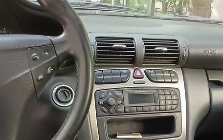Mercedes-Benz C-Класс, 2002 год, 550 000 рублей, 9 фотография