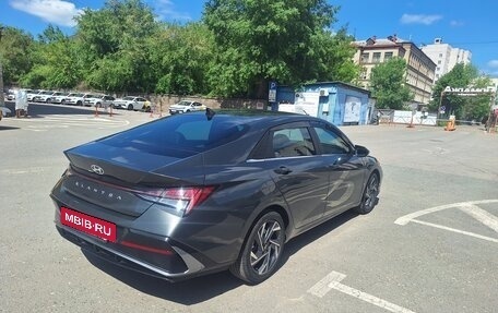Hyundai Elantra, 2024 год, 2 050 000 рублей, 5 фотография