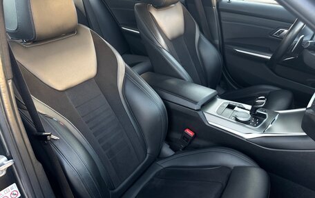 BMW 3 серия, 2020 год, 3 700 000 рублей, 12 фотография