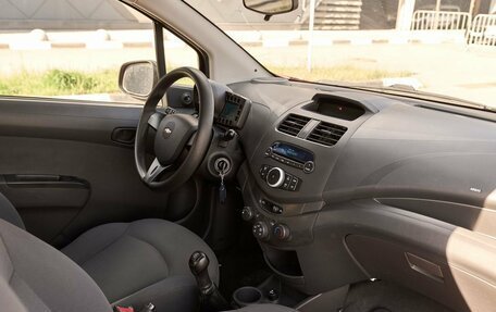 Chevrolet Spark III, 2012 год, 489 000 рублей, 6 фотография