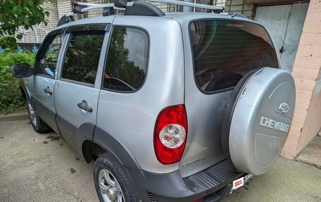Chevrolet Niva I рестайлинг, 2009 год, 475 000 рублей, 4 фотография