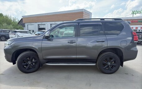 Toyota Land Cruiser Prado 150 рестайлинг 2, 2018 год, 4 400 000 рублей, 1 фотография