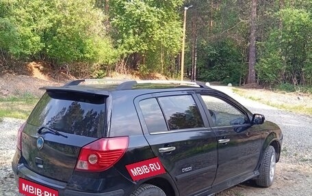 Geely MK Cross I, 2013 год, 175 000 рублей, 2 фотография