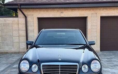 Mercedes-Benz E-Класс, 1998 год, 950 000 рублей, 4 фотография