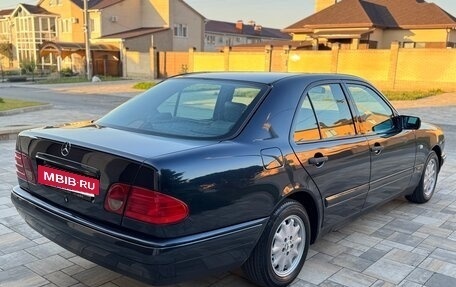 Mercedes-Benz E-Класс, 1998 год, 950 000 рублей, 11 фотография