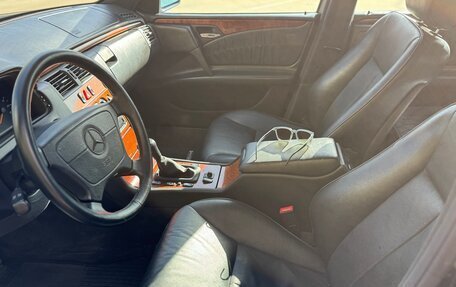 Mercedes-Benz E-Класс, 1998 год, 950 000 рублей, 22 фотография