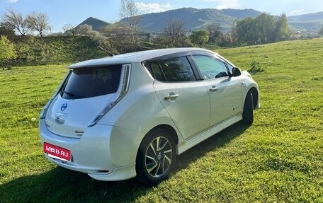 Nissan Leaf I, 2014 год, 950 000 рублей, 4 фотография