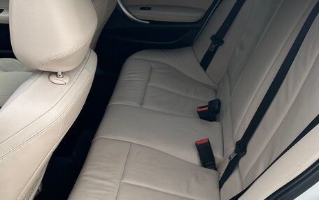 BMW 1 серия, 2015 год, 1 750 000 рублей, 14 фотография