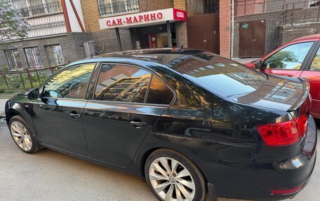 Volkswagen Jetta VI, 2013 год, 700 000 рублей, 13 фотография