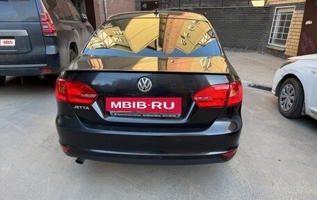 Volkswagen Jetta VI, 2013 год, 700 000 рублей, 5 фотография