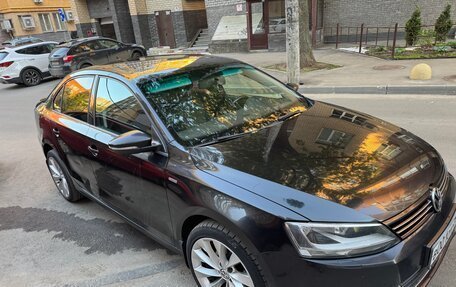 Volkswagen Jetta VI, 2013 год, 700 000 рублей, 17 фотография