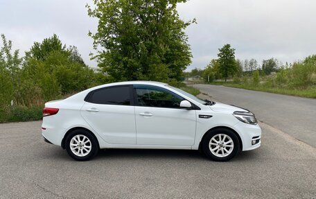 KIA Rio III рестайлинг, 2016 год, 1 215 000 рублей, 2 фотография